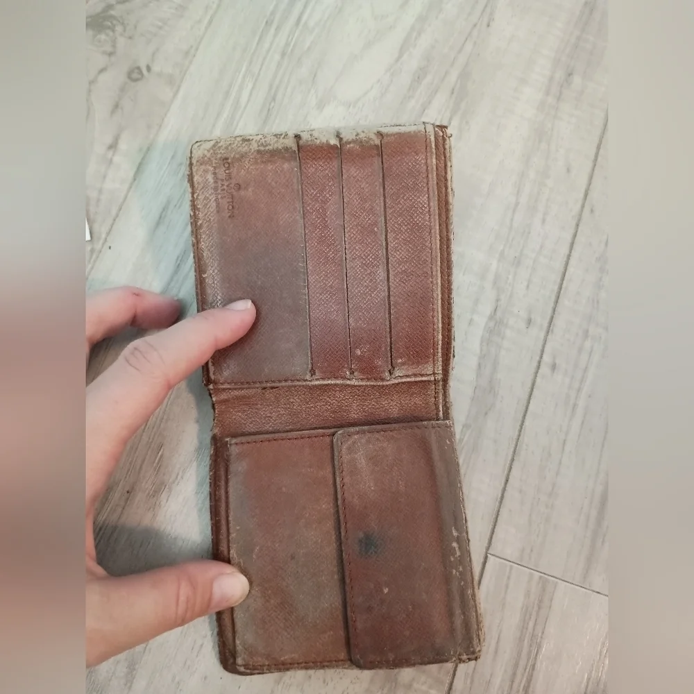 Louis Vuitton Monogram Bifold Wallet Men’s